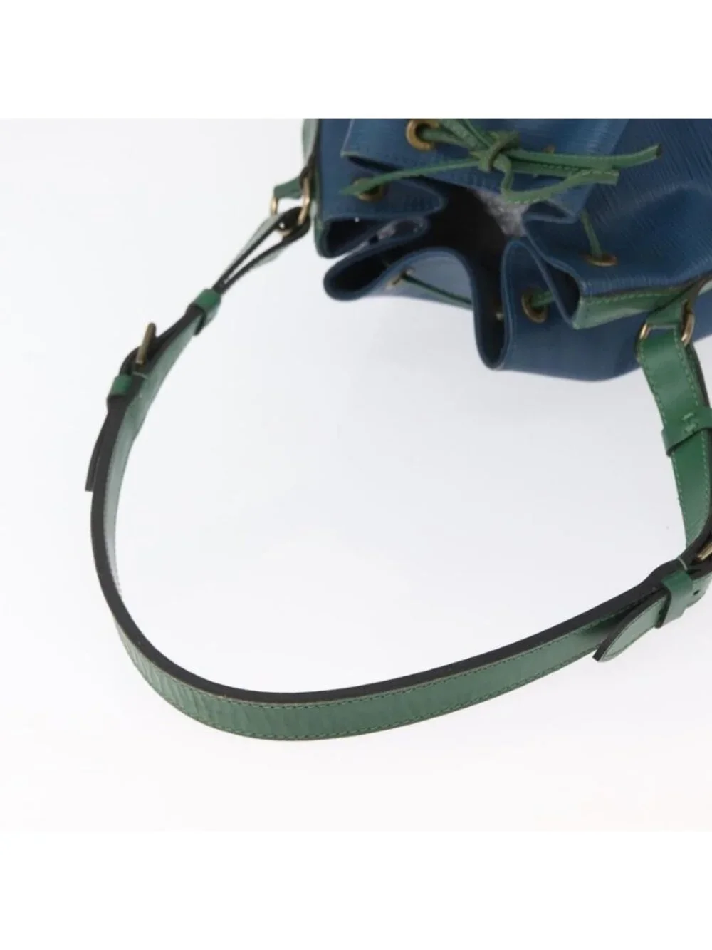 Authentic LOUIS VUITTON Epi Noe Shoulder Bag Bicolor Green Blue M44044 LV